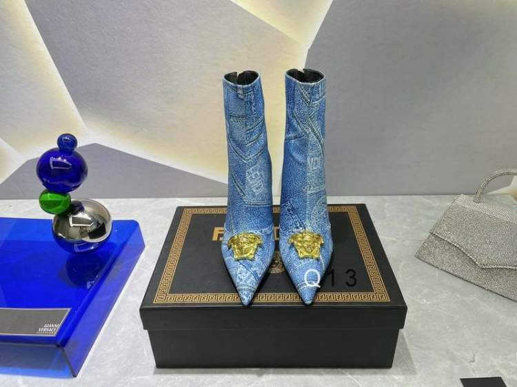 Picture of Fendi Shoes _SKUFendisz34-42YM01044747